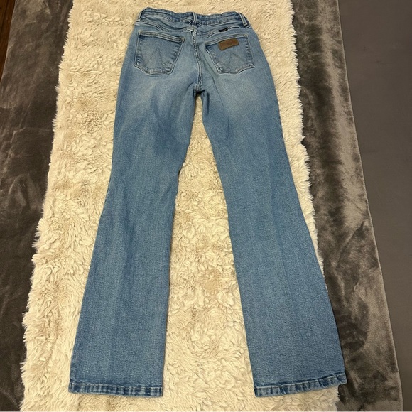 Wrangler High Rise Boot Cut Jeans 27x32 - Picture 3 of 6
